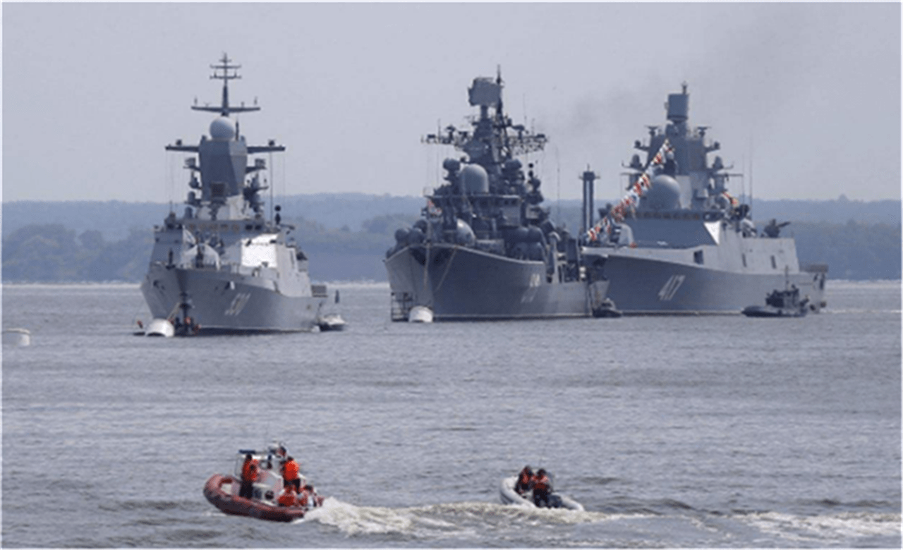 
美国高调神气直扑海峡！不意战舰杀气腾腾 俄：大国早就盯上你了-足球赌注软件(图6)